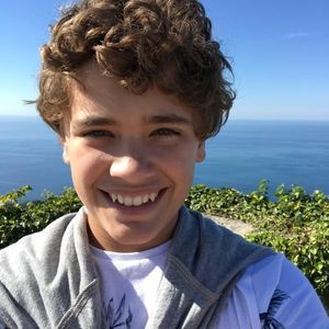 Meet your Posher, Bennett